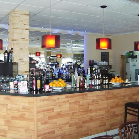 Reception La Rotonda Aparthotel أوريويلا المظهر الخارجي الصورة
