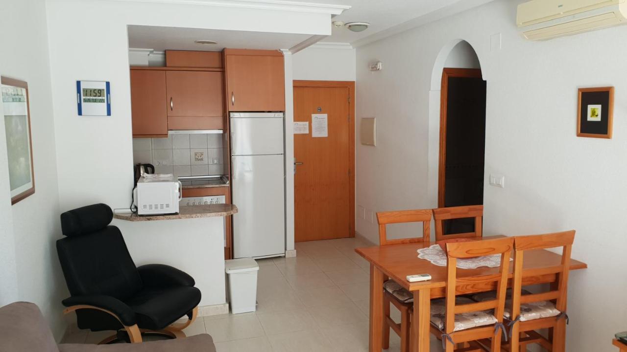 Reception La Rotonda Aparthotel أوريويلا المظهر الخارجي الصورة