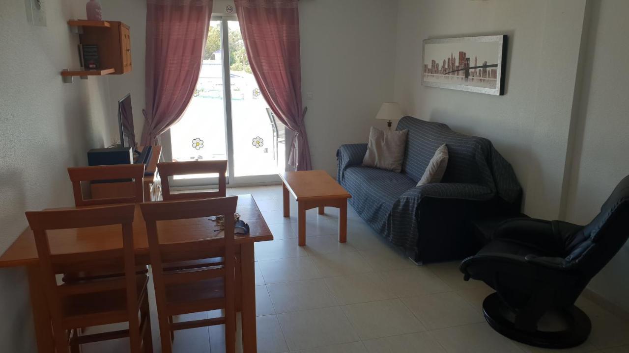 Reception La Rotonda Aparthotel أوريويلا المظهر الخارجي الصورة